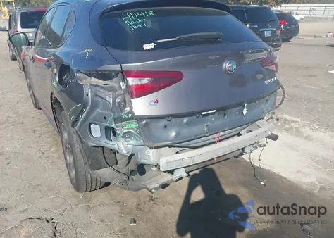 2018 Alfa Romeo Stelvio Sport Awd из США, поврежденный, VIN ZASFAKPN4J7B58961